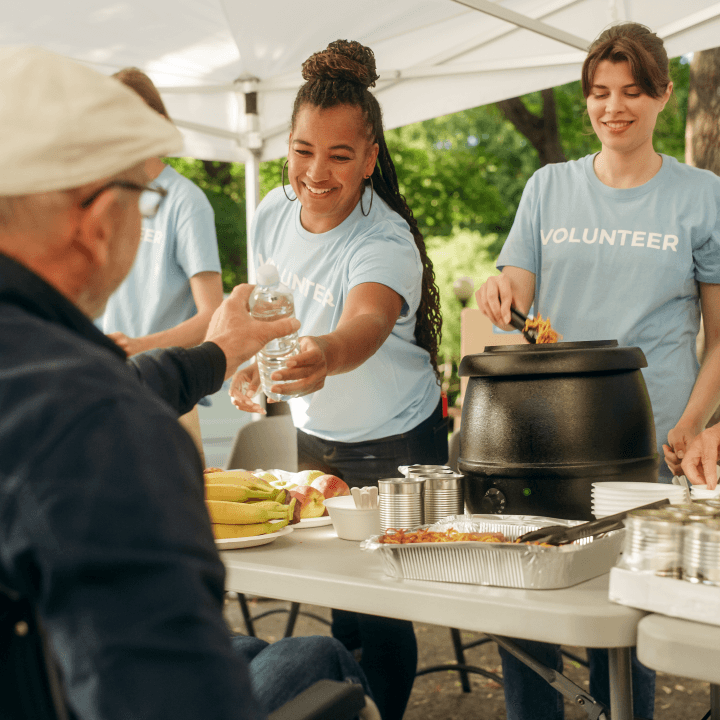 volunteer food